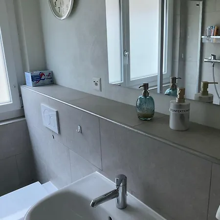 Semesterbostad Casa Cascatella *