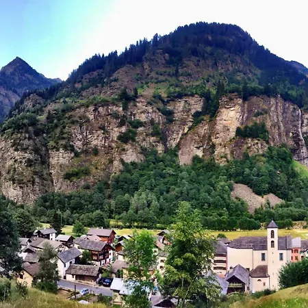 Casa Cascatella Semesterbostad Augio