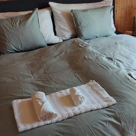 Casa Cascatella 度假居 *